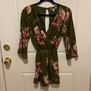 Miami NWT Floral Print Romper